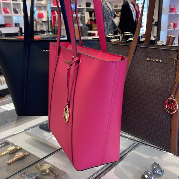 MICHAEL KORS 
Pratt Large Tote Shoulder Bag
COLOR ELECTRIC PINK 
NWT - Picture 5 of 16